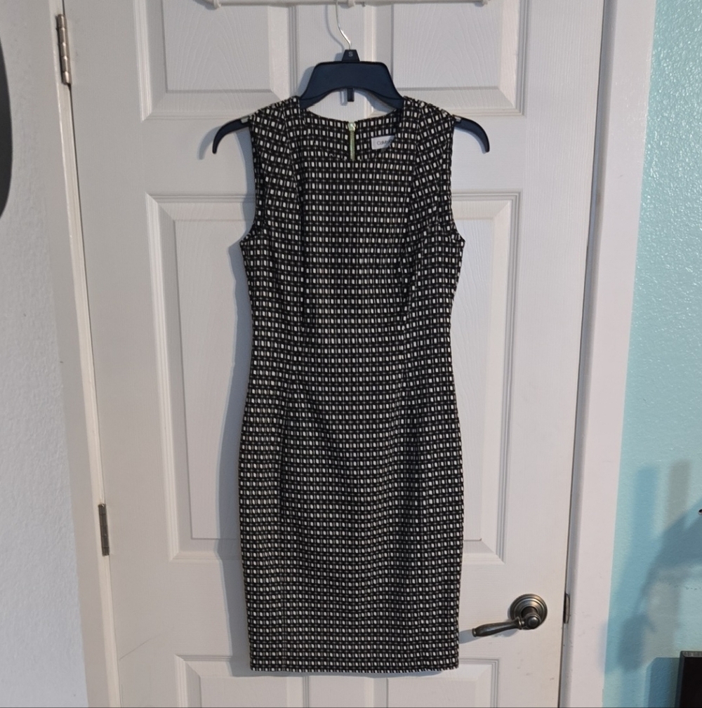 Calvin Klein Black and White Patterned Midi Dress